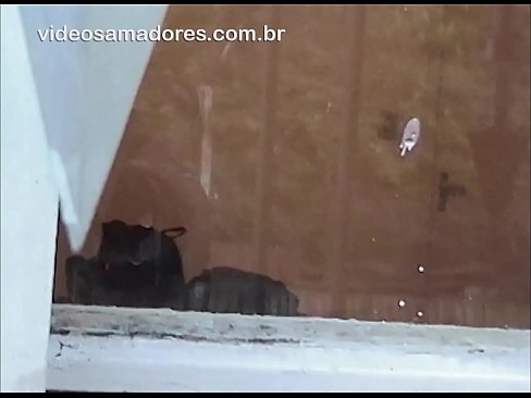 ❤️ ஹார்னி நாயகன் தனது காதலியை வேறொரு பையனுடன் பார்த்து, ஜோடிகளுக்கு இடையூறு செய்யாமல் வீடியோவைப் பதிவு செய்கிறான் ❤ சூப்பர் செக்ஸ் எங்களிடம் ☑